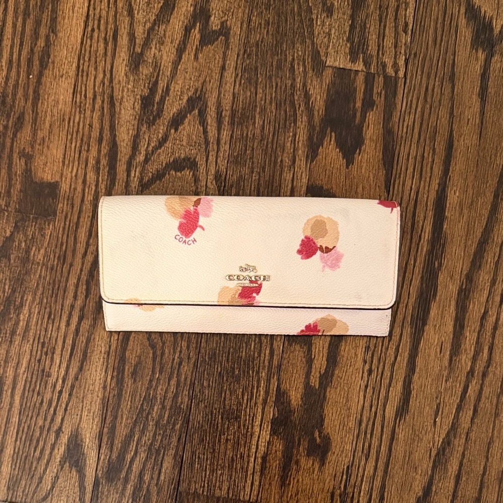 Coach Women's Wallet with Floral Design - Cream and Red
